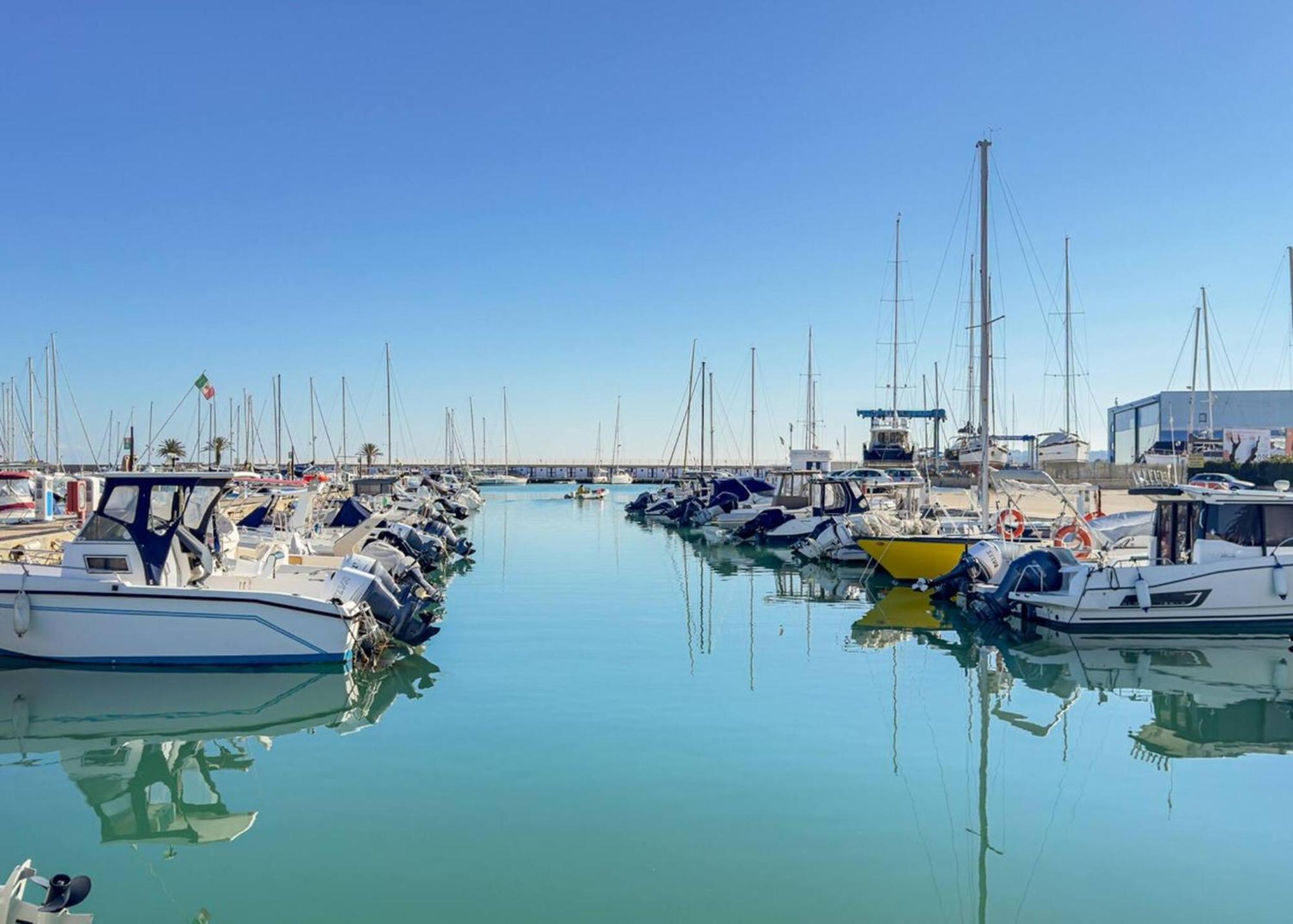 Borgo Marino Sud - Yourplace Abruzzo Pescara Exterior photo